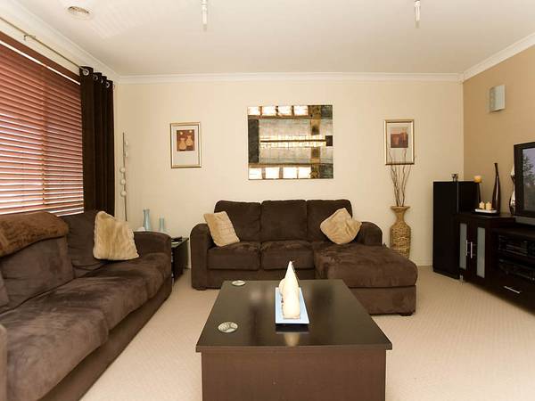 ITS HARD TO BELIEVE THEY'RE SELLING!!!! Picture