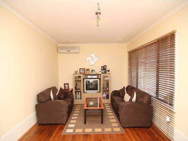 WALK TO IT ALL Picture 3