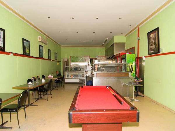 OPPORTUNITY KNOCKS Picture