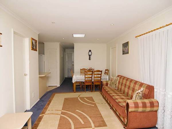 A HOME TO SUIT ANY FAMILY Picture 3