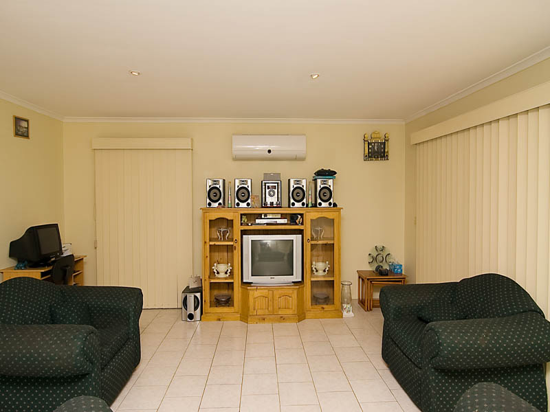 "SIMPLY AMAZING" Picture 2