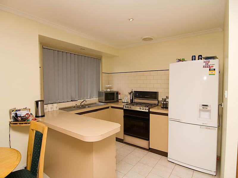 "SIMPLY AMAZING" Picture 3