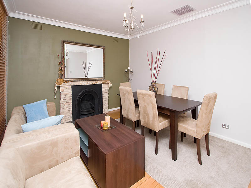 A FAMILY HOME & A MONEY MAKER Picture 2