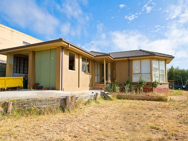 SPACE AND LOCATION FOR THE FAMILY Picture 1