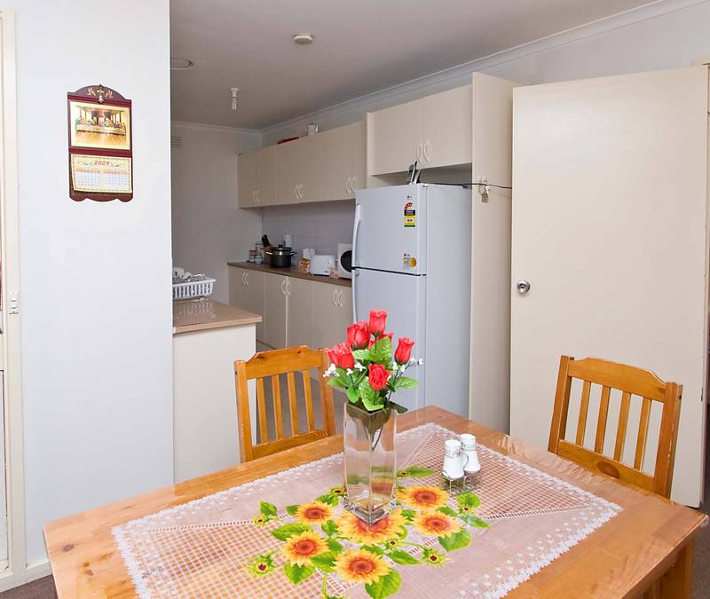 SACK YOUR LANDLORD Picture 3