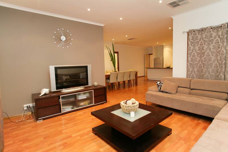 MORE OF EVERYTHING FOR THE FAMILY Picture 3