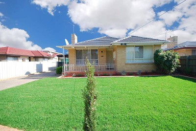 2 FOR THE PRICE OF 1!!! Picture 2 FOR THE PRICE OF 1!!! Picture