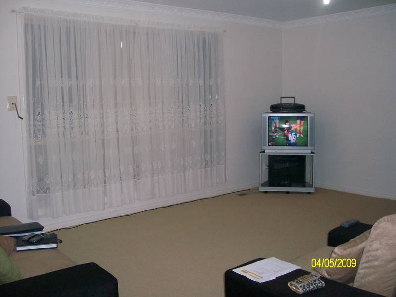 SPACE & LOCATION Picture 2