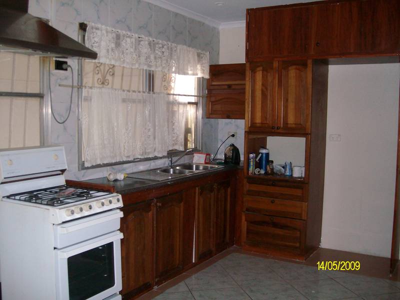 Four Bedrooms & Fully renovated! Picture