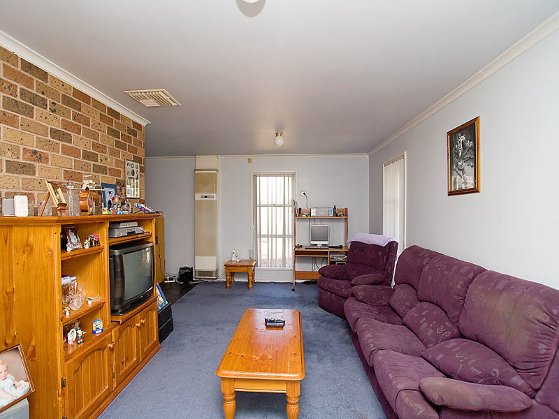 CIRCLE THIS ONE Picture 3