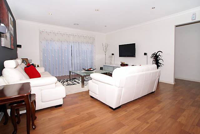 RETRO STYLE Picture 3