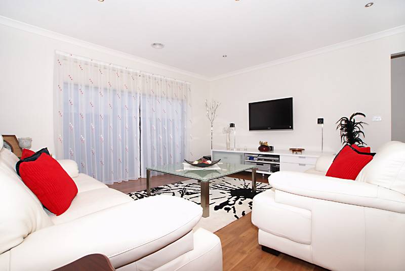 RETRO STYLE Picture 2