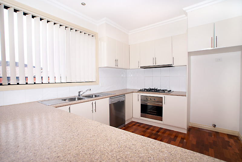 MOVE IN AND RELAX Picture 3