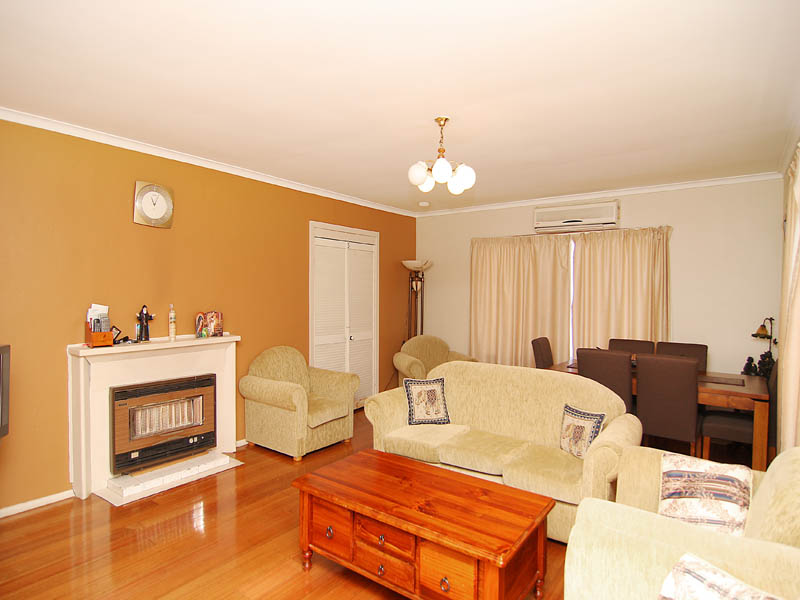 BE QUICK $230,000 TO $260,000!!!! Picture 2