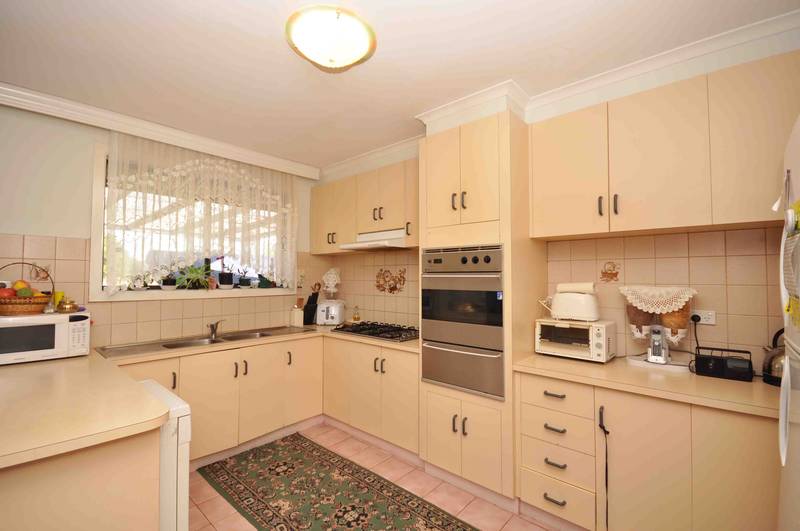 GREAT HOME PLUS POTENTIAL Picture 3