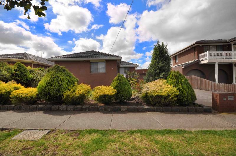 ITS ALL HERE JUST WAITING... Picture 1