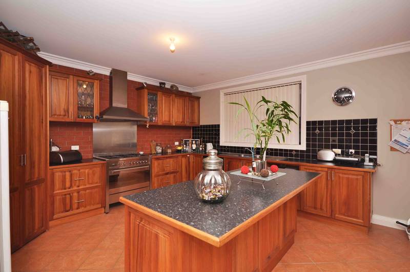 HOME OF GREAT QUALITY Picture 2