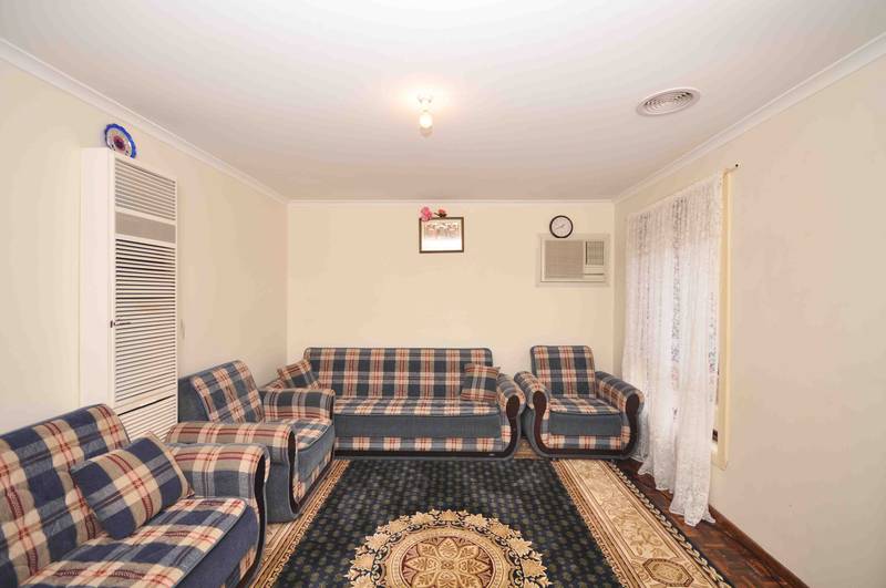 WHY PAY RENT, TIME TO BUY Picture 3
