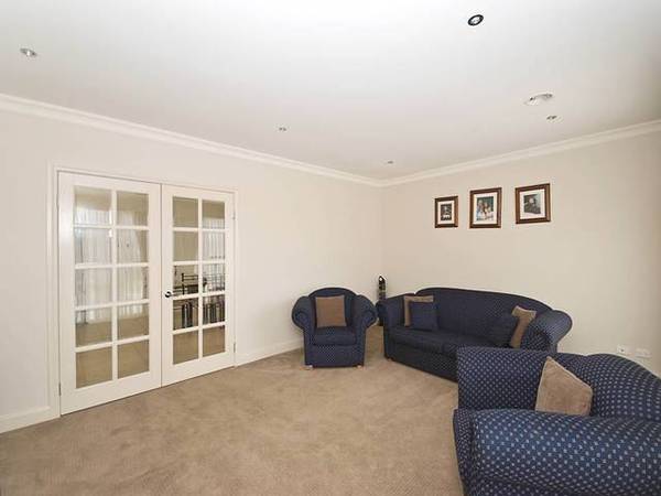 Everything you want in a family home! Picture 3