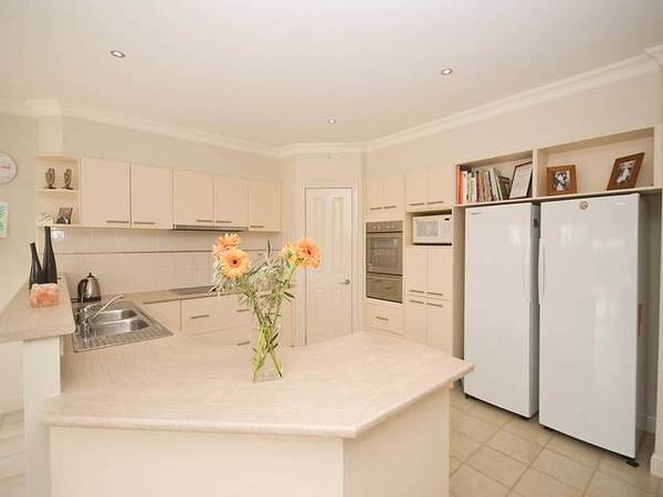 Everything you want in a family home! Picture 2