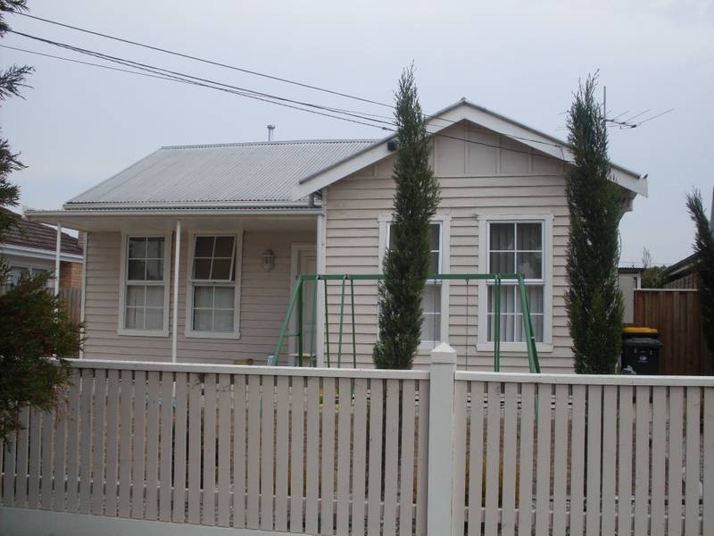 Close to everything!!! Picture 1