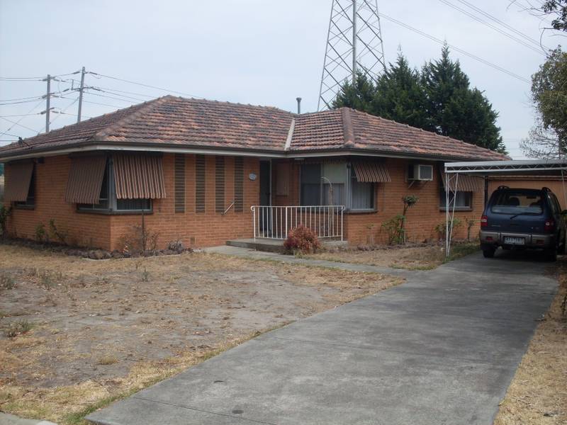 EAST KEILOR'S CHEAPEST HOUSE! Picture 1