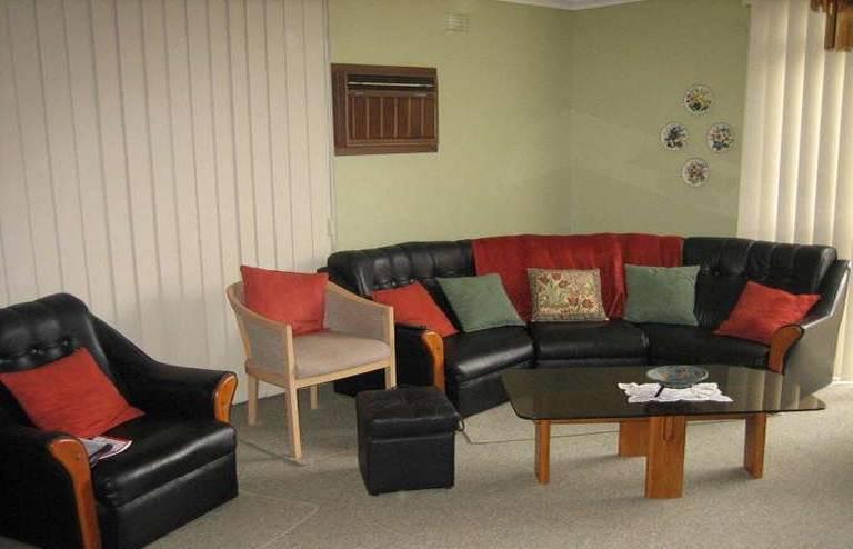 LAND AND LOCATION Picture 3