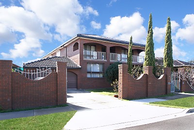 LARGER THAN LIFE Picture