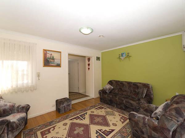 THE WELCOMING FEELING Picture 3