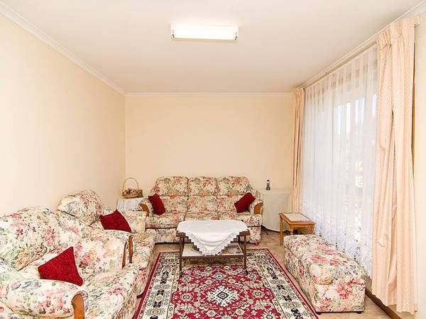 START WITH AN AFFORDABLE VILLA Picture 2