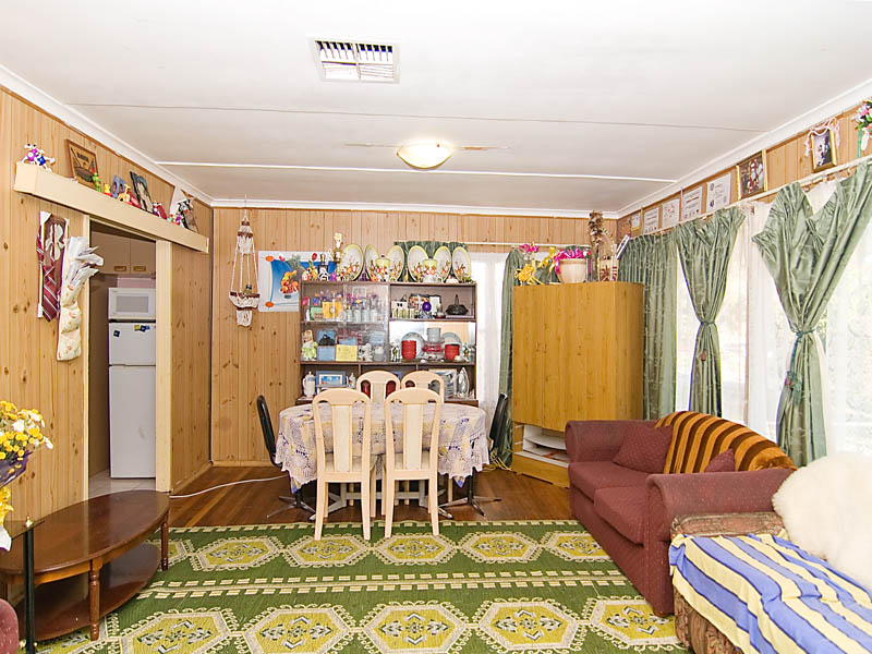 607m2 (approx) REASON WHY? Picture 3