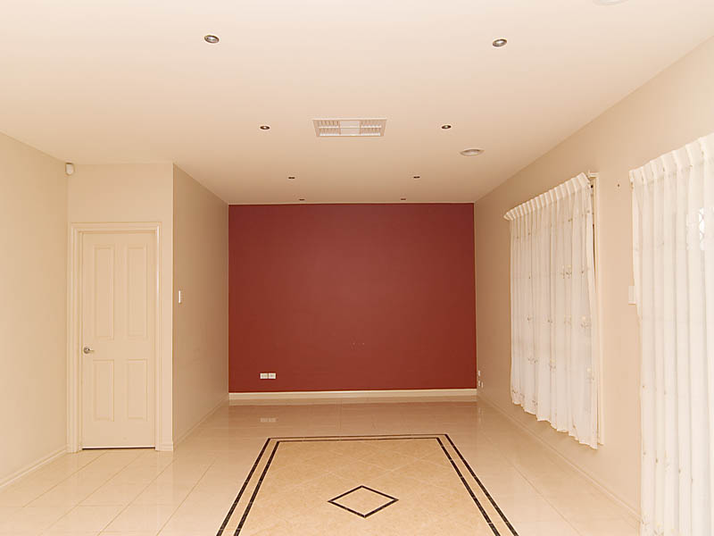 DESIGNED TO MAKE AN IMPRESSION Picture 3