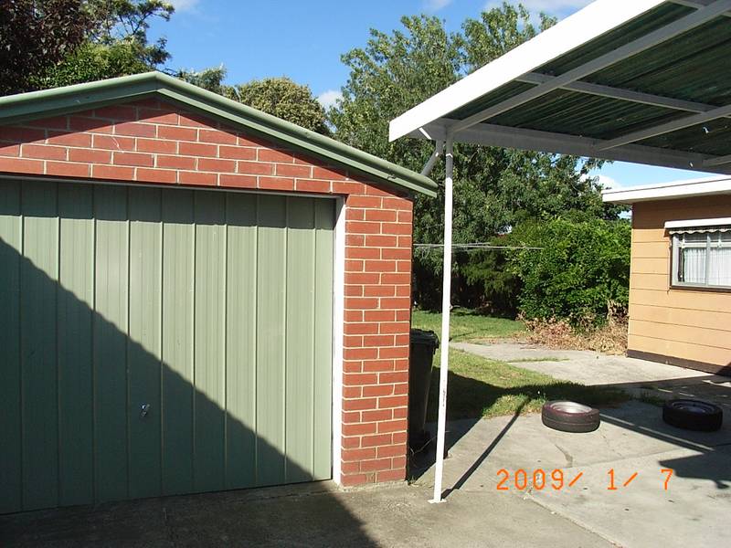 GETTING A MAKEOVER Picture 2