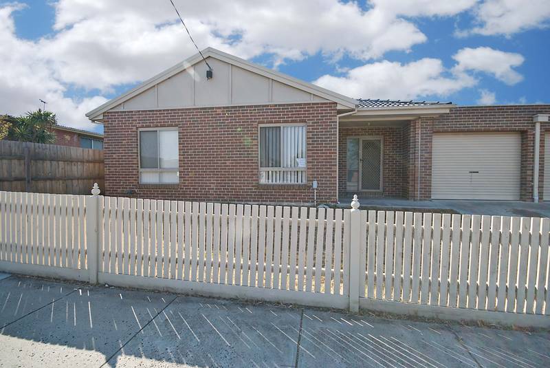 PERFECT START WITH A MODER APPEAL Picture 1