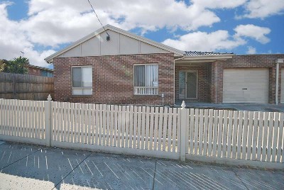 PERFECT START WITH A MODER APPEAL Picture PERFECT START WITH A MODER APPEAL Picture