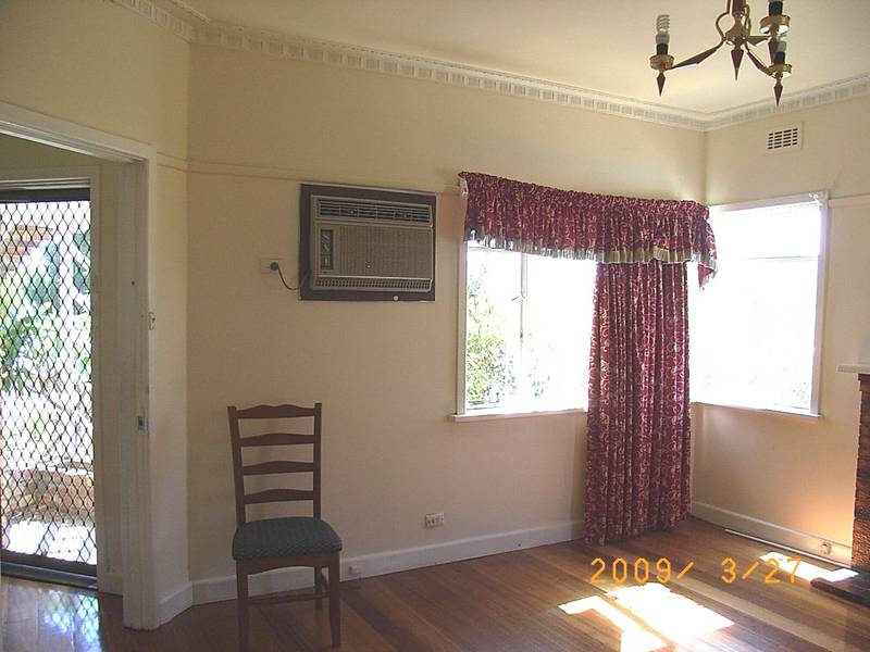 CENTRE POINT Picture 3