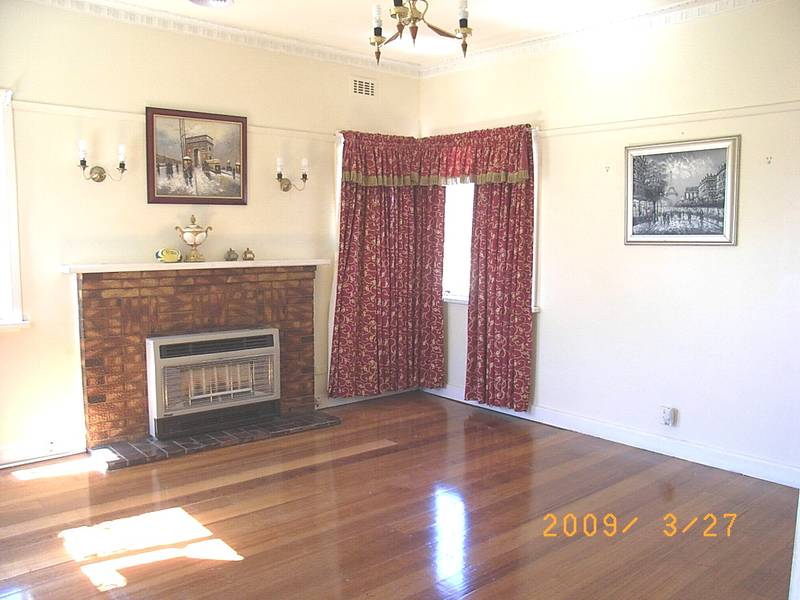 CENTRE POINT Picture 2