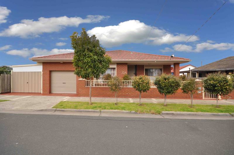 ONE LOOK WILL DO Picture 1