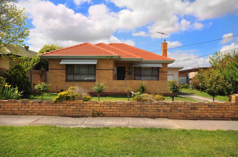 INVEST IN THE BEST Picture 1