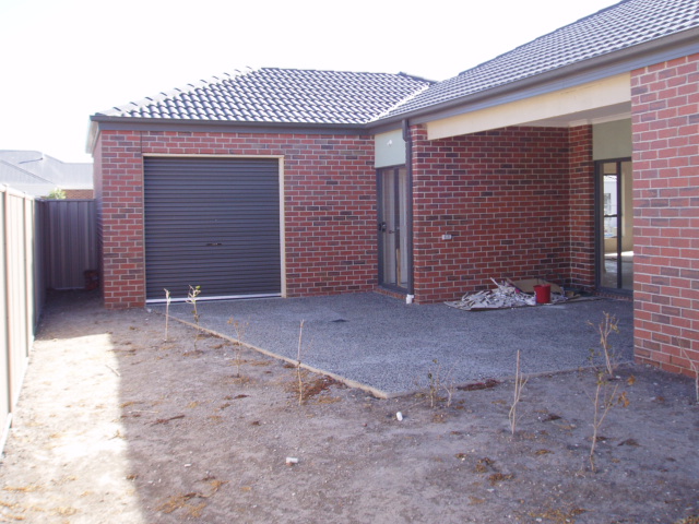 Brand New House, Great Location! Picture 3