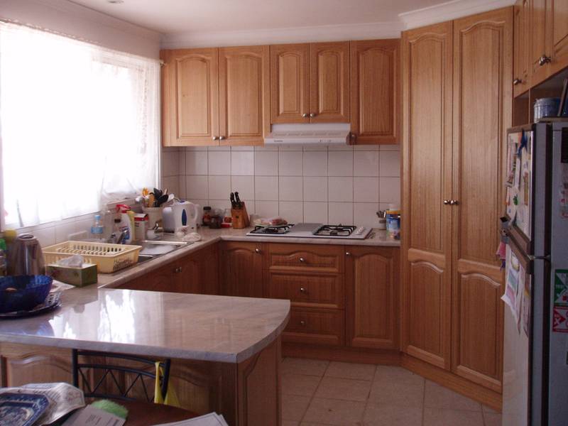 CATCH A FALLING PRICE TAG Picture