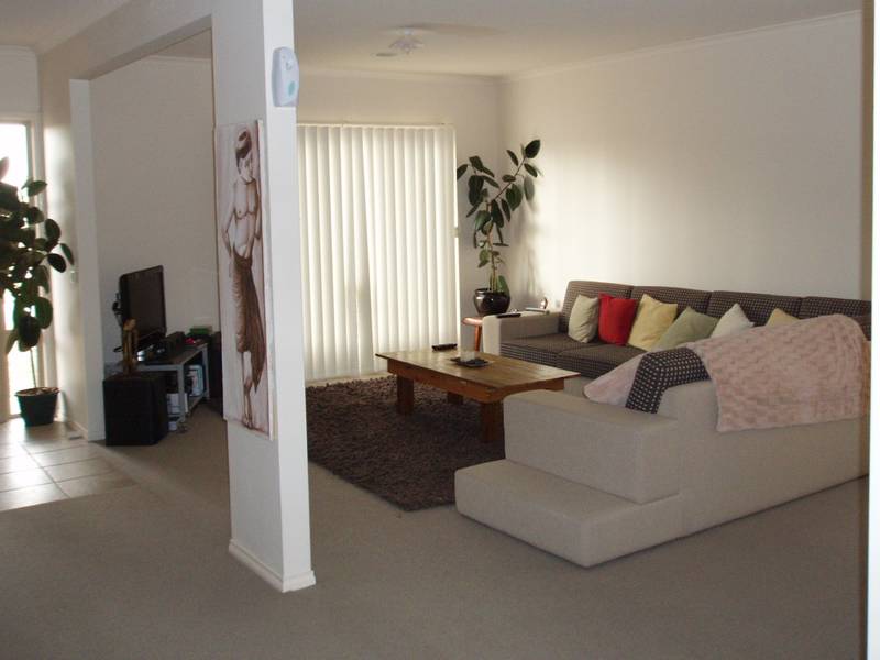 Live The Parkside Dream Picture 2