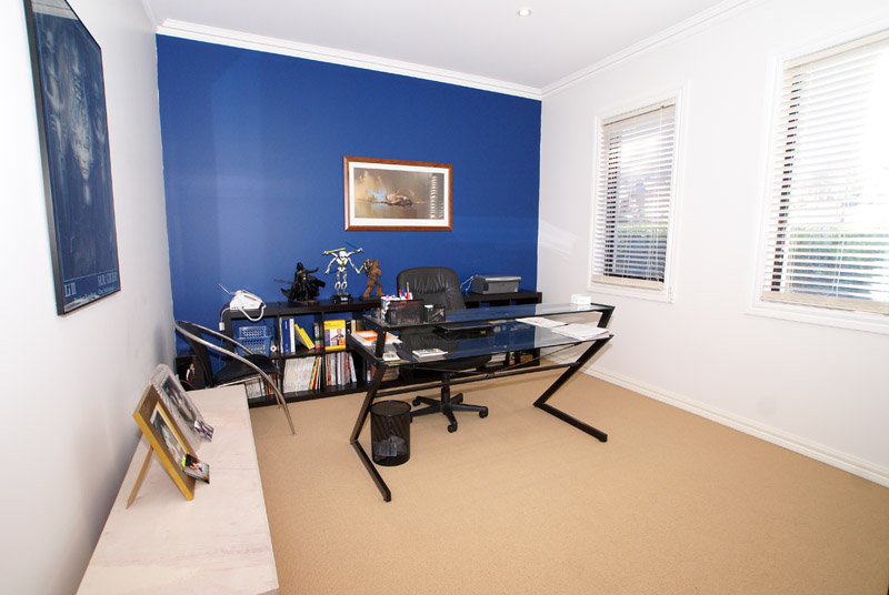 Ultimate Living. Picture 2