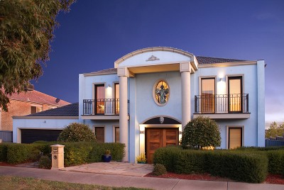 Ultimate Living. Picture