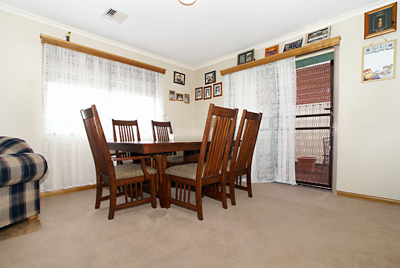 An Affordable First Home on Large Block of Land Approx 665 square metres. Picture 3
