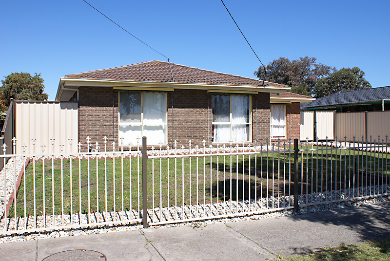 Affordable 4 Bedroom + study Home. Picture 1