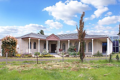 LIVE AS KING and SIT ON A GOLD MINE (5.5 Acres approx.) Picture LIVE AS KING and SIT ON A GOLD MINE (5.5 Acres approx.) Picture