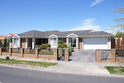 We found it 5 bedrooms. Picture