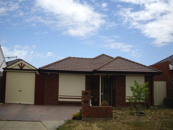 HAPPY LIVING Picture 1