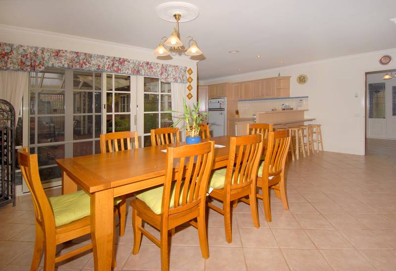 CLASSIC VICTORIAN CHARMER Picture CLASSIC VICTORIAN CHARMER Picture